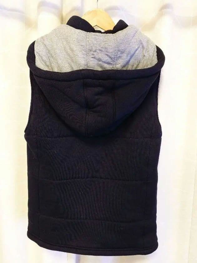 【希少】バーバリー BURBERRY BLACK LABEL フードダウンベスト