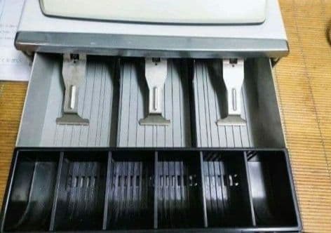 カシオレジスター　TE-M80　中古品　人気機種感熱紙　送料無料　808080