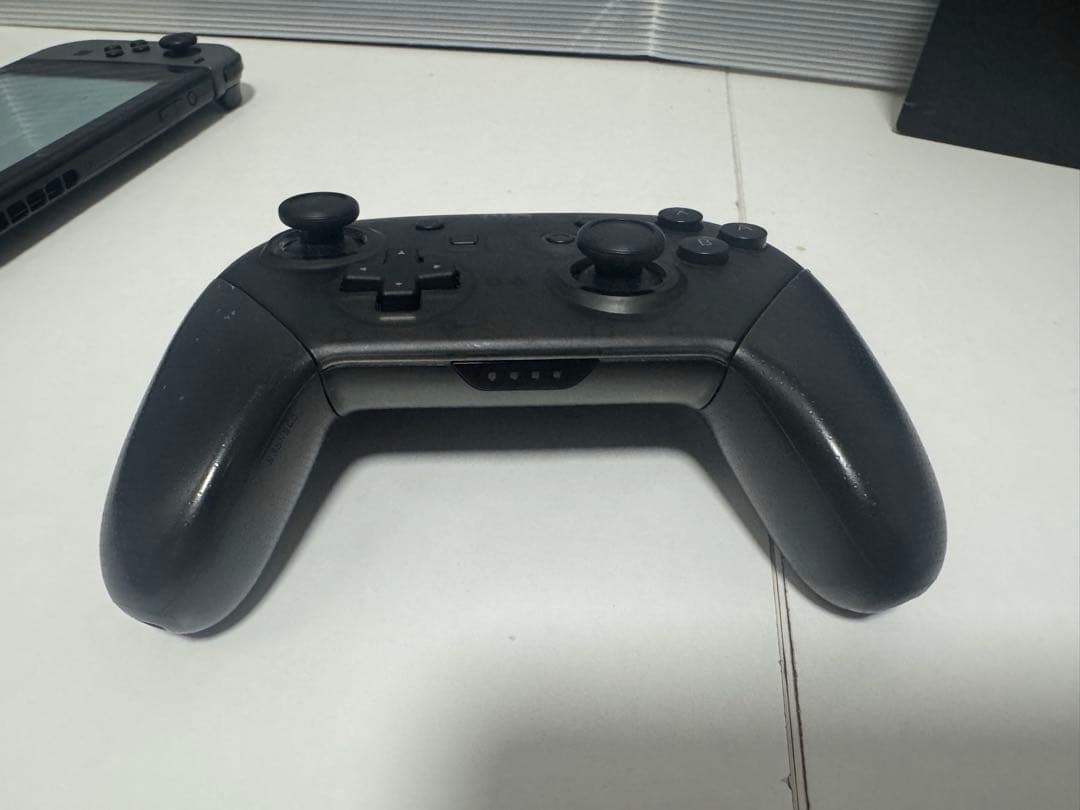 Nintendo switch 本体 + プロコン