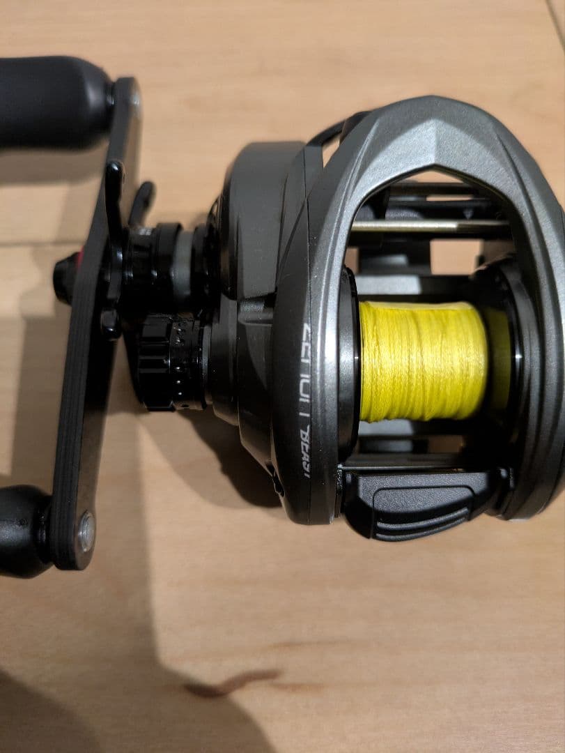 AbuGarcia ZENON ビースト9 左 アブガルシア