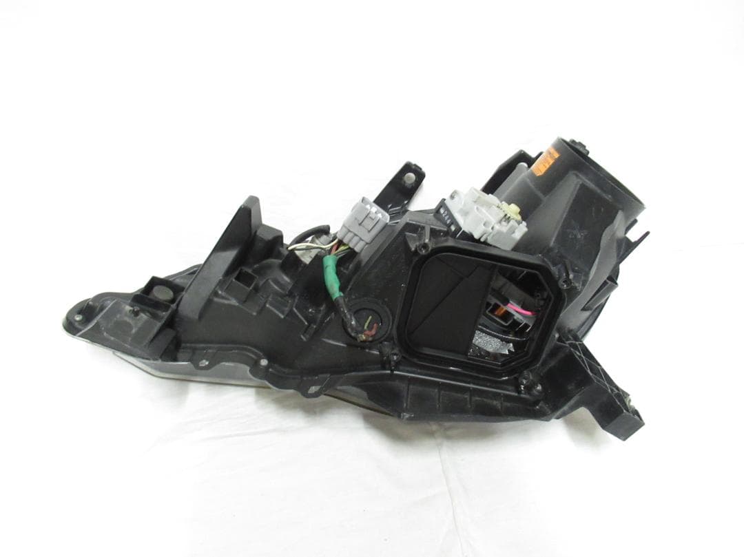 ZC6 前期 BRZ 右 HID ヘッドライト