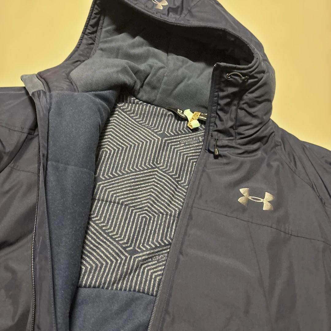 即購入❌　アンダーアーマー　ベンチコート　紺メンズM