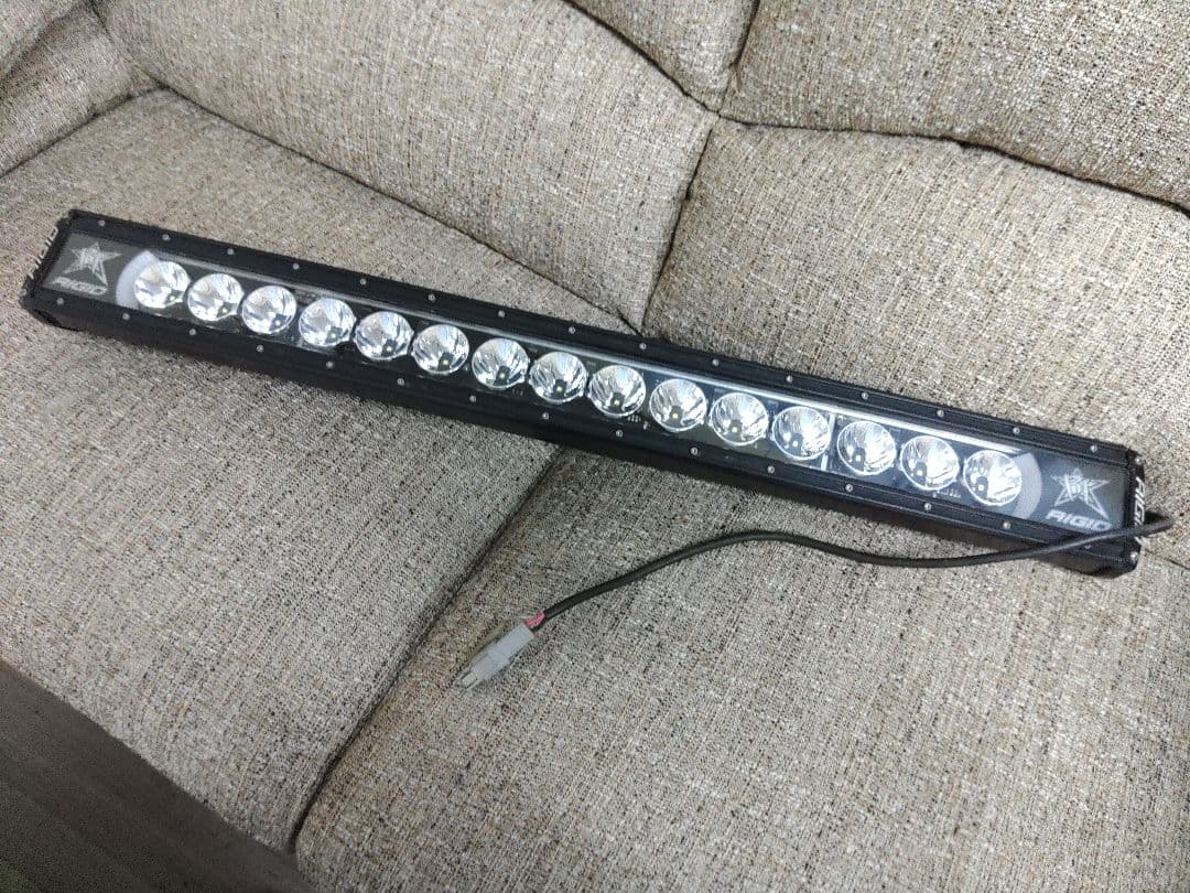 RIGID LEDバーライト 78cm×8cm タンドラ シボレー ランクル