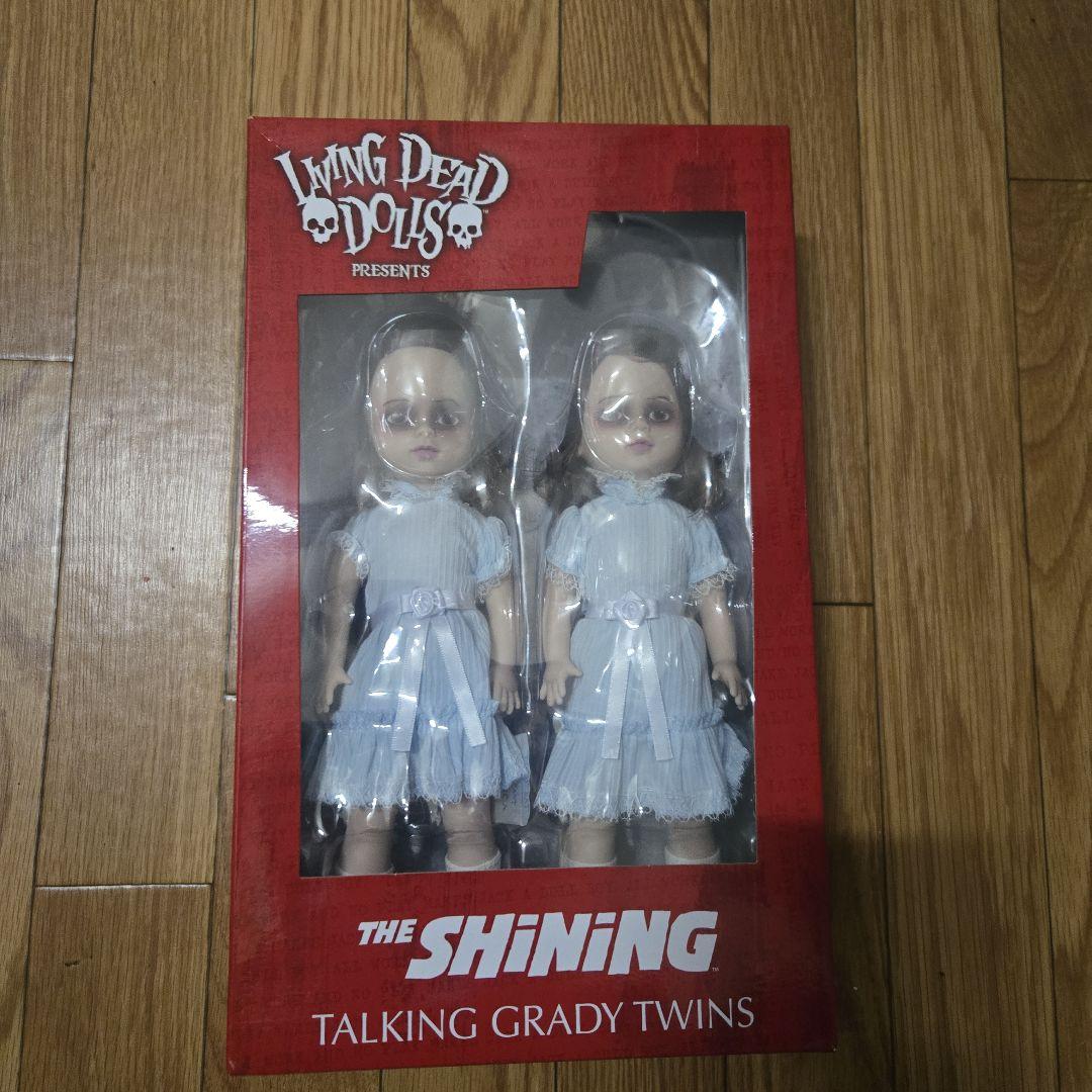 映画　SHINING　超美品　しゃべる双子フィギア（未開封）とポスターセット