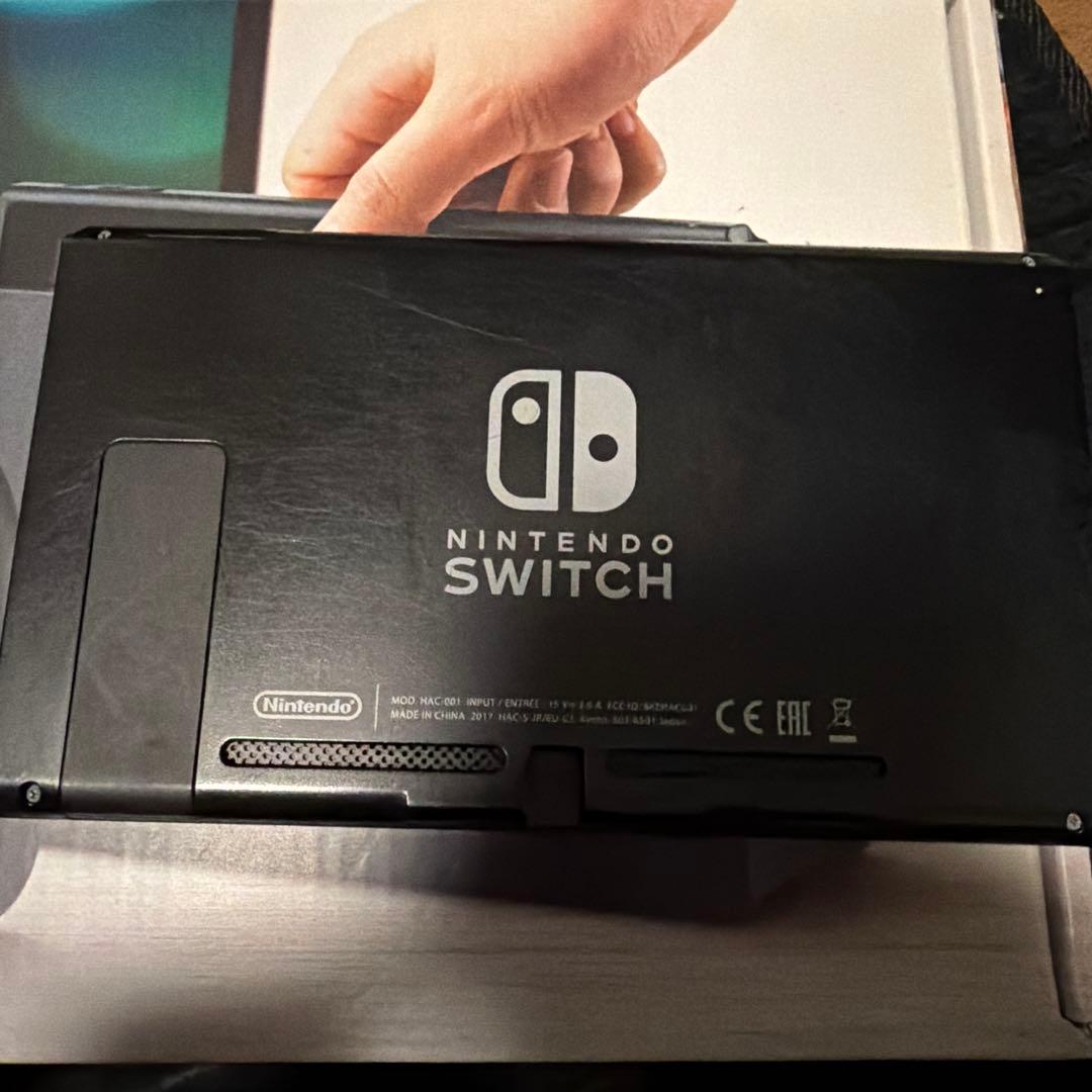 【1003 kaitoon】Switch 本体(黒)、ドッグ