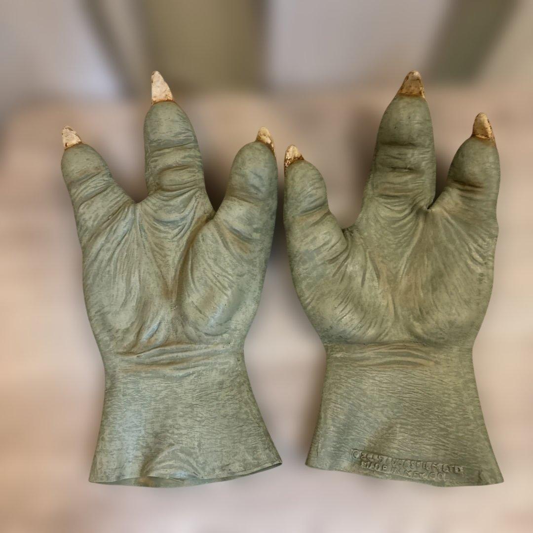 レア　美品　ヨーダ　ハンド　STARWARS モンスターの手３本指　両手手袋