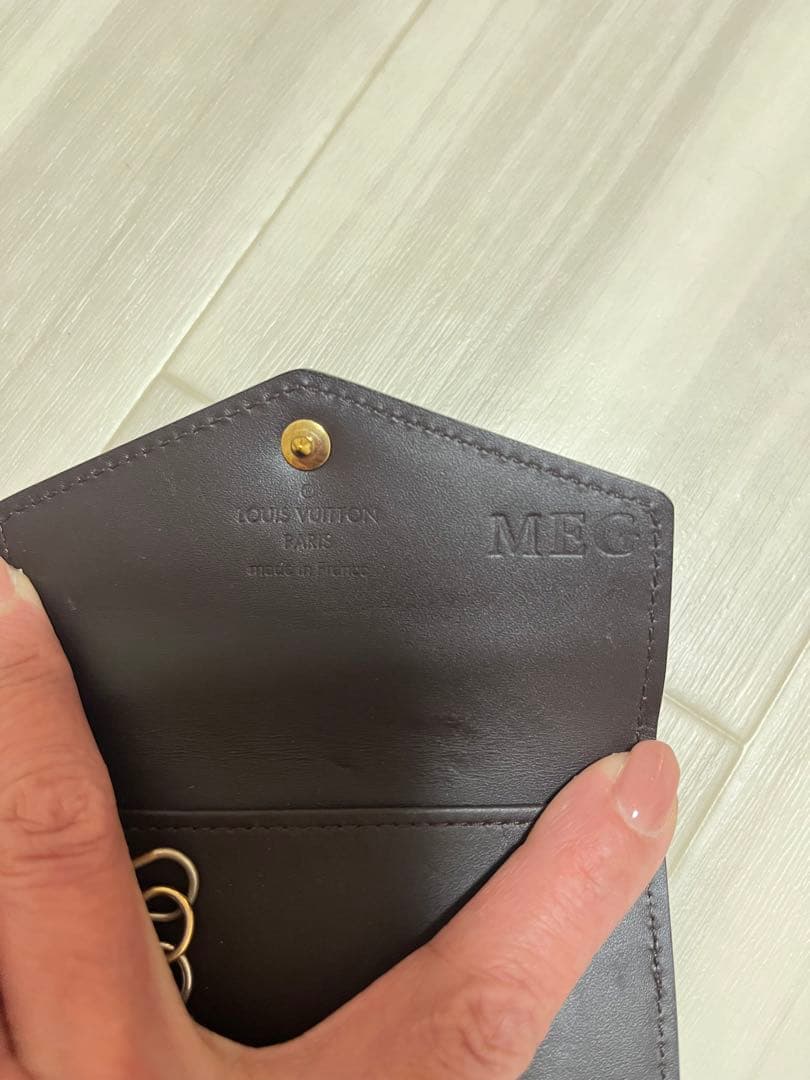 Louis Vuitton キーケース カラーアラマント　パテントレザー