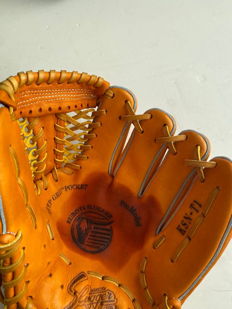 未使用Slugger 久保田スラッガー　軟式少年　内野用