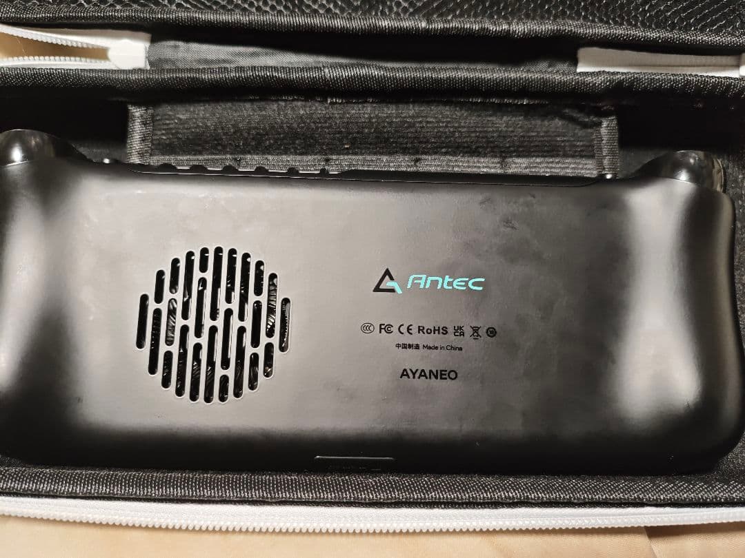 【ジャンク】Antec core hs(ayaneo slide)