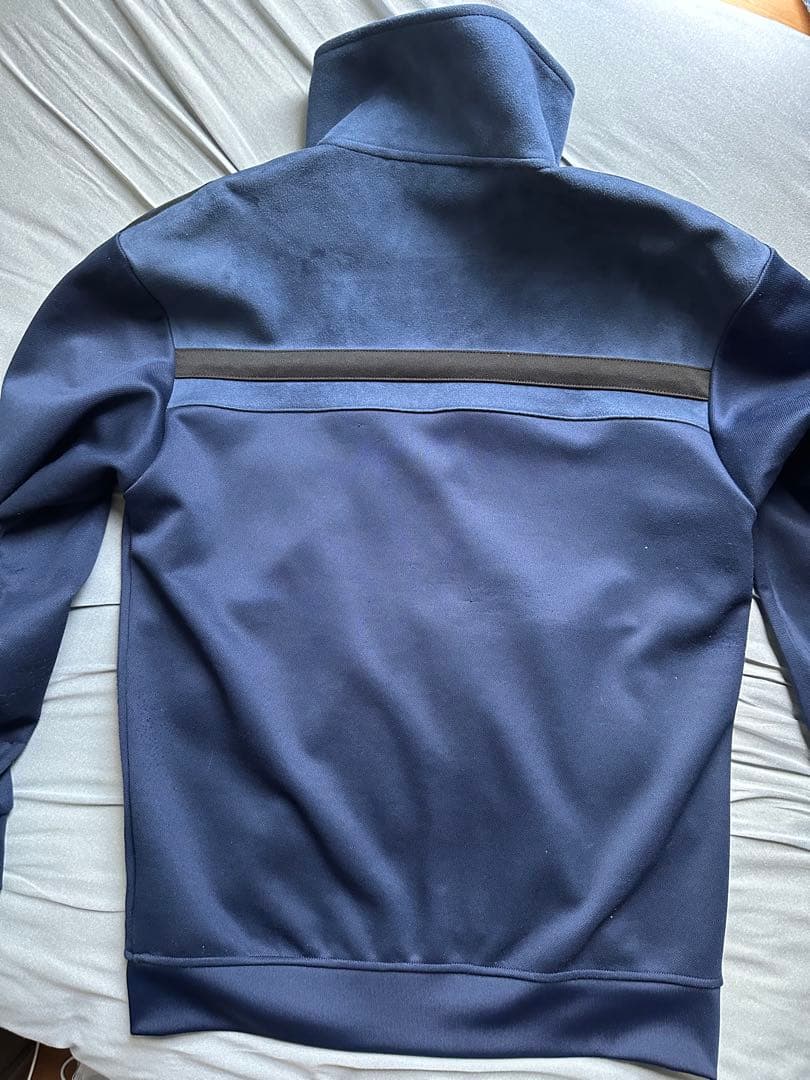 adidas ベロアトラックジャケット
