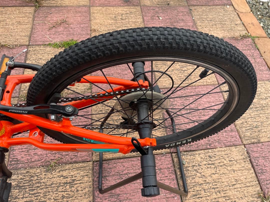 キャノンデール　QUICK ２０インチ　キッズ　自転車