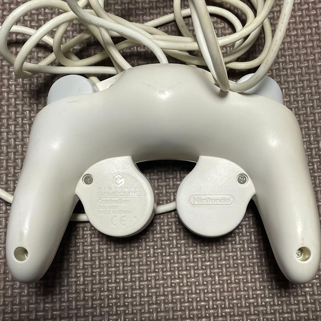 ゲームキューブコントローラー　箱付き　2点セット