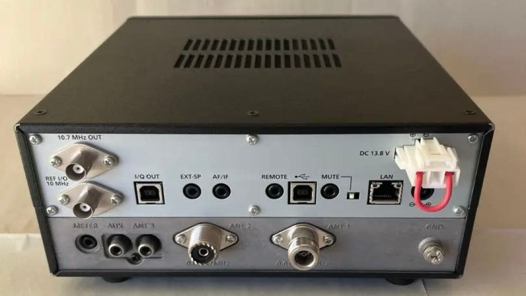Icom IC-R8600 受信機（中古品）