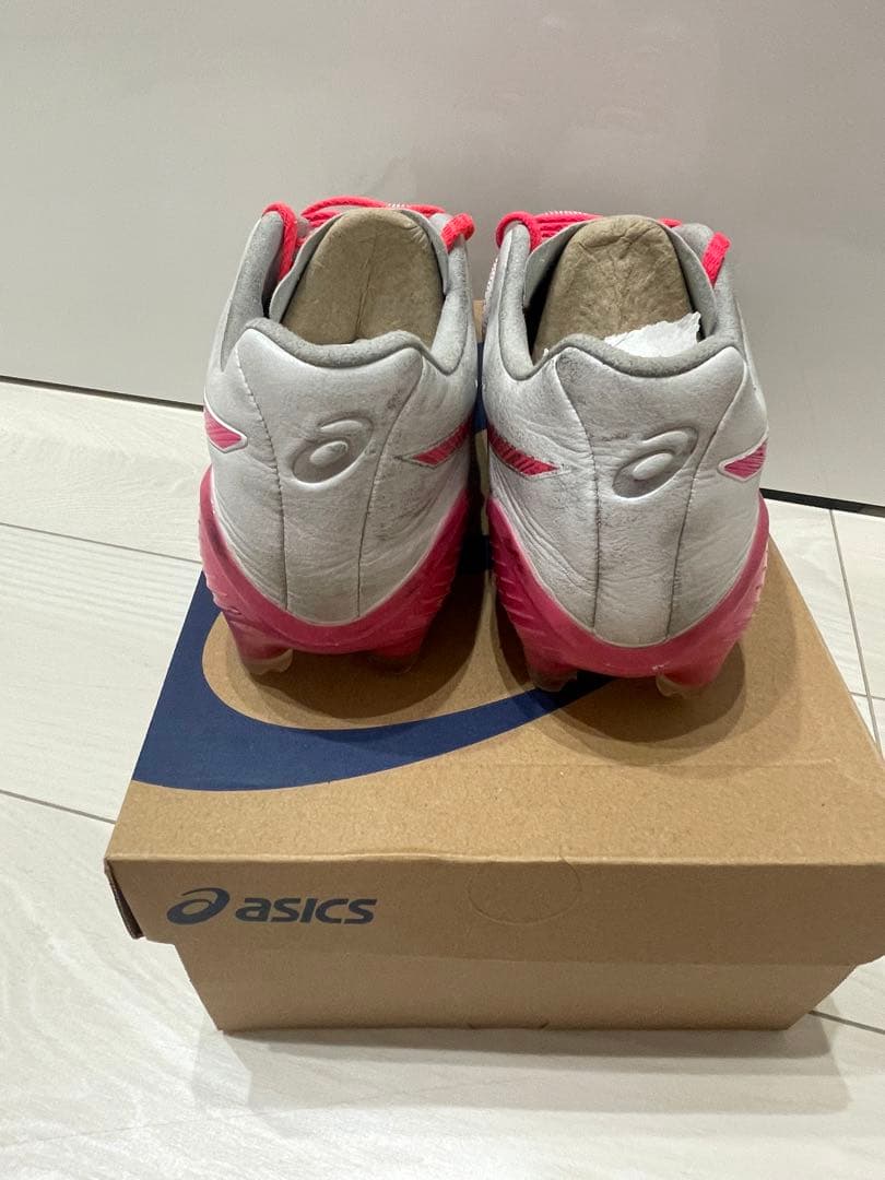 アシックス　xfly5 limited ピンク