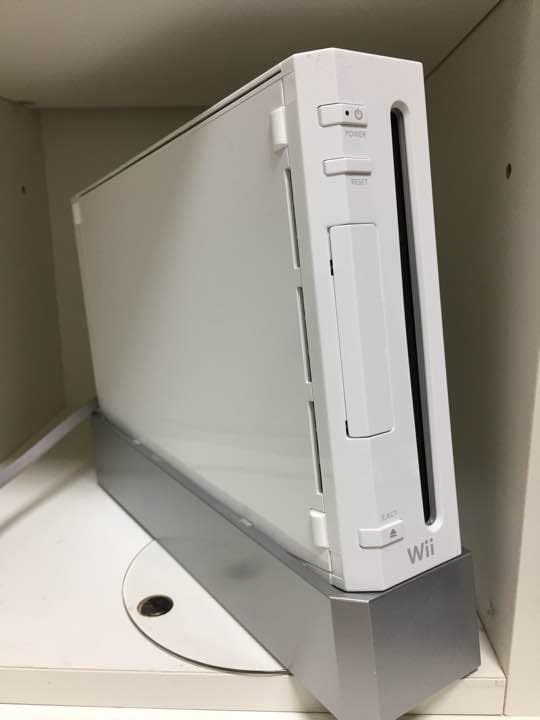 wii本体 白 コントローラー ソフトあります
