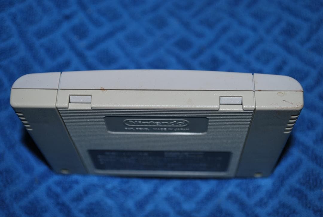 SFCソフト「レディストーカー～過去からの挑戦～」中古動作品です。