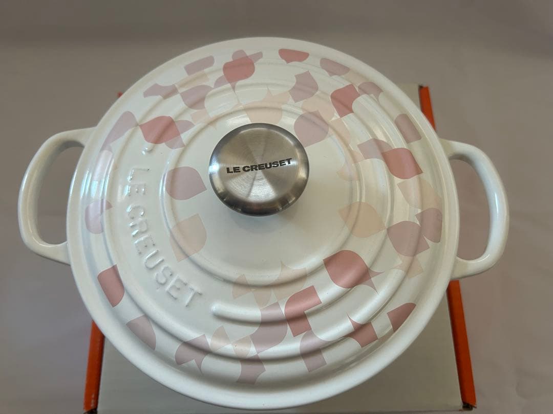 ルクルーゼ ココット ロンド ペタル 20cm 【未使用品】