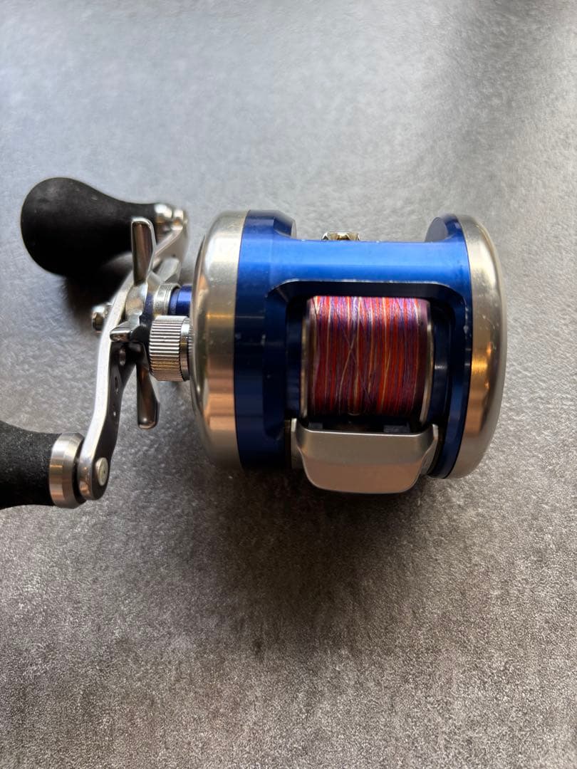 DAIWA ベイエリアスペシャル 100L 両軸リール