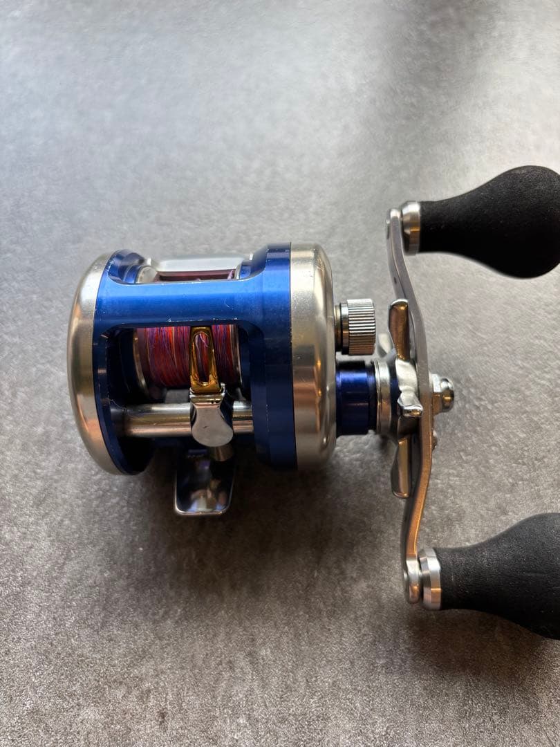 DAIWA ベイエリアスペシャル 100L 両軸リール