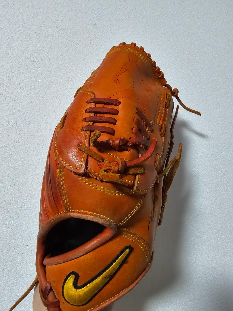 NIKE　野球グローブ(上原浩治モデル)