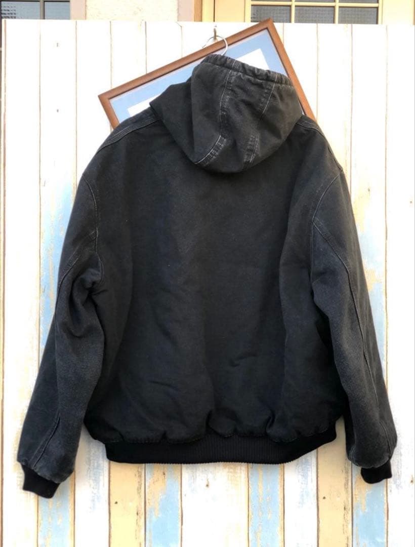 Carhartt アクティブジャケット キルティング フェードブラック