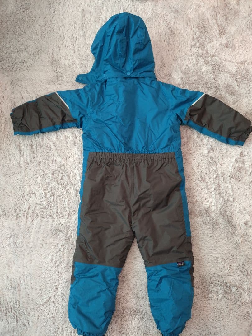 patagonia 子ども用防寒全身スーツ 3T