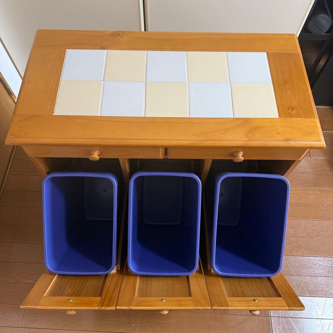 【中古】キッチンカウンター ダストボックス 3分別 カントリー調 木製 ゴミ箱