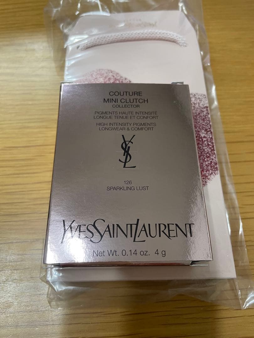 YSL クチュールミニクラッチ 126 スパークリングラスト ミニギフトバッグ