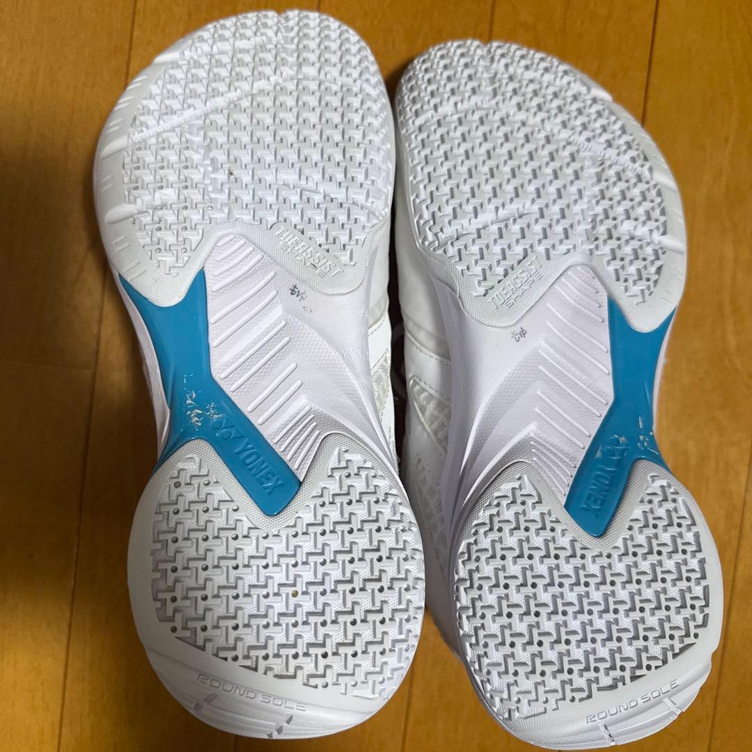 YONEX バドミントンシューズ ホワイト24cm
