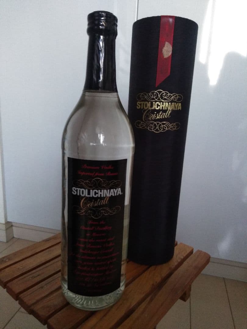 ストリチナヤ クリスタル プレミアム ウォッカ STOLICHNAYA