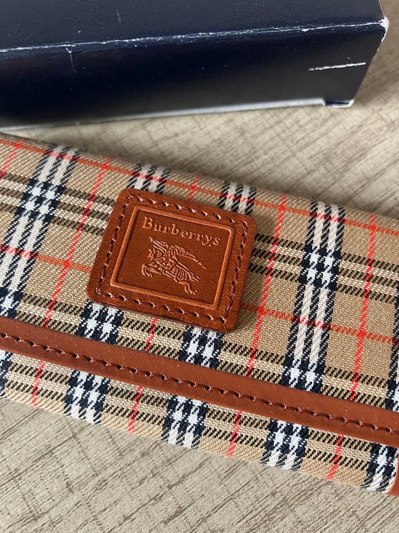 保管品　バーバリー　キーケース