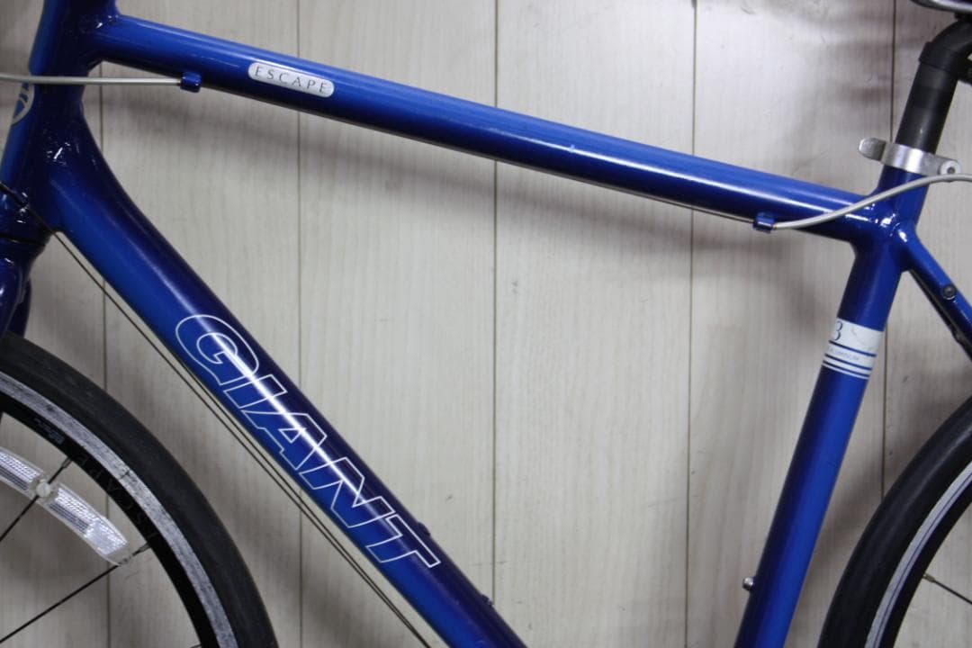 GIANT ESCAPE R3 700C アルミ 24速 500mm 青クロス