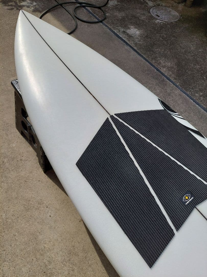 GW 値下 シャープアイサーフボード ストームズ ツインターボ 5.7