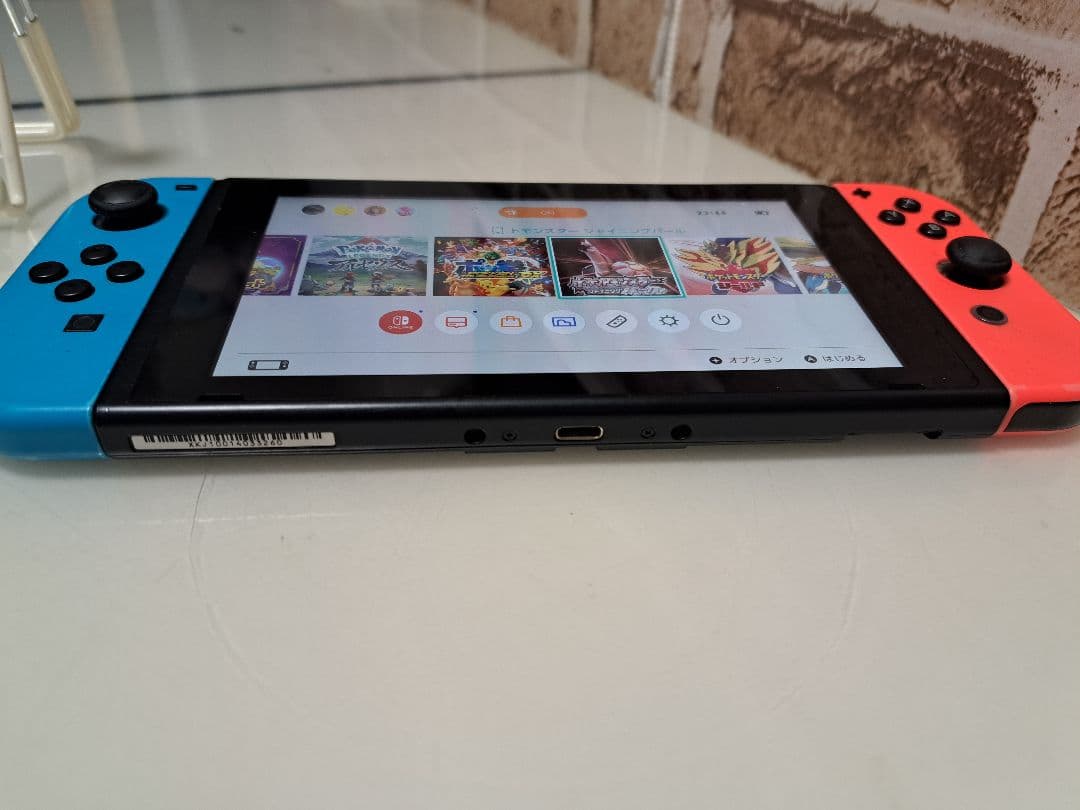 Nintendo Switch 本体 動作OK みまもりロックあり スタンドなし