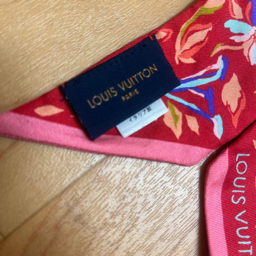 Louis Vuitton カラフルスカーフ