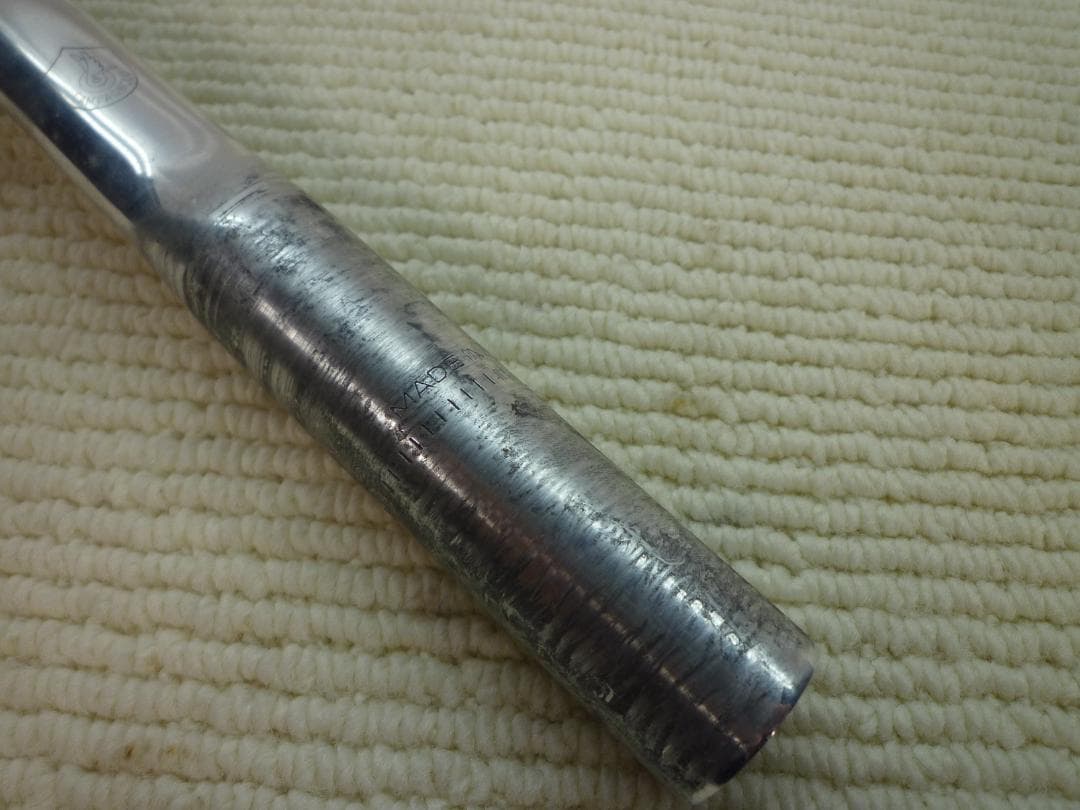 カンパニョーロ　27.2　アルミ シートポスト　MADE IN　ITALY