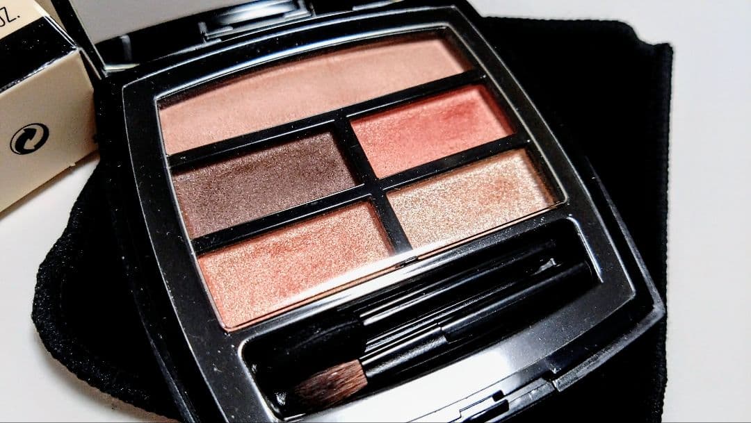 CHANELレ ベージュ パレット ルガール ウォーム5色 アイシャドウ