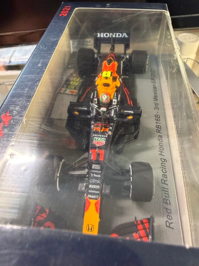 Spark RedBull RB16B ミニカー 2021メキシコGP#11