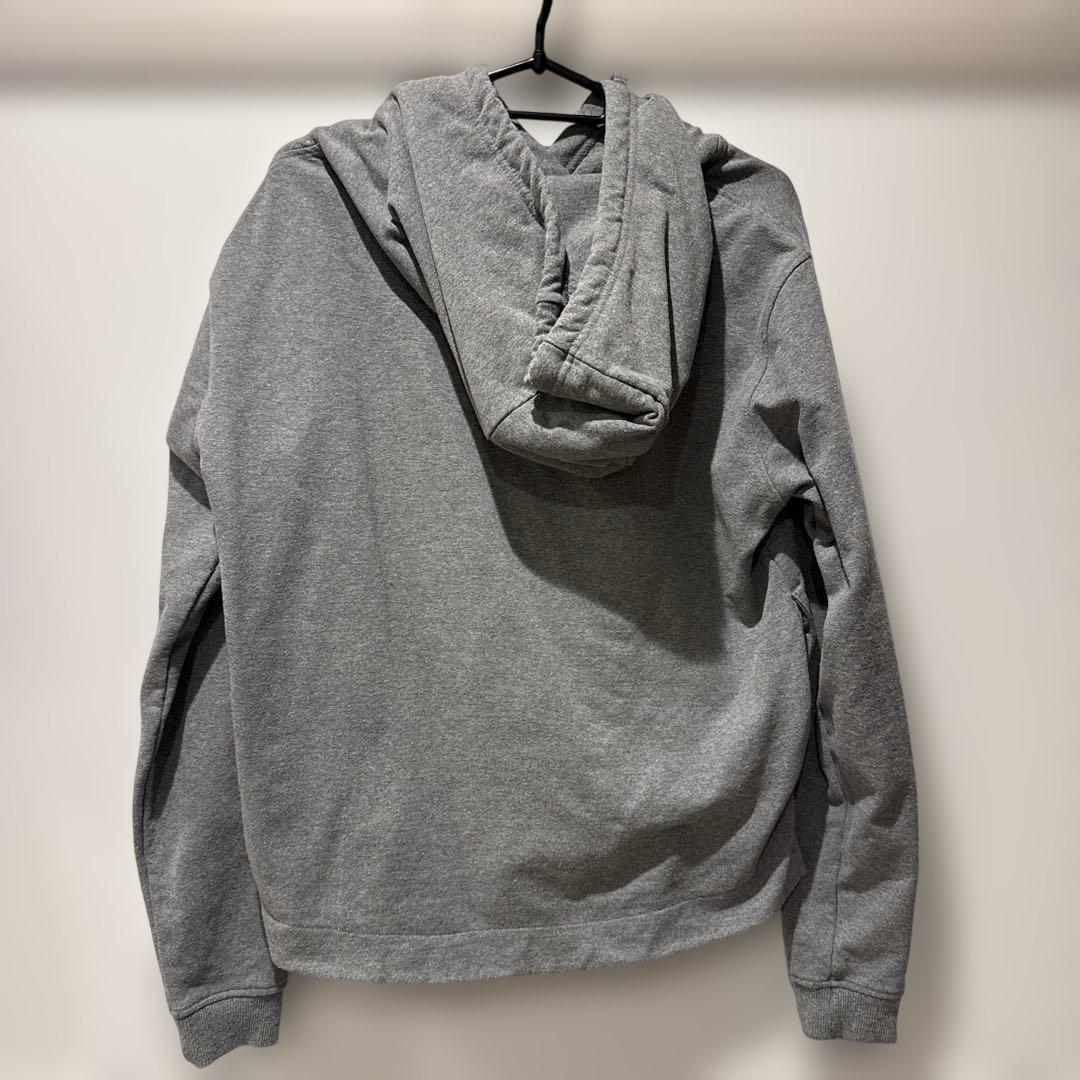Patagonia グレー フード付きパーカー