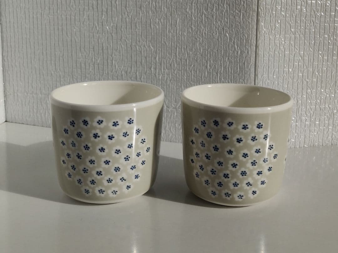 マリメッコmarimekko PUKETTI プケッティ ラテマグ2個　グレー