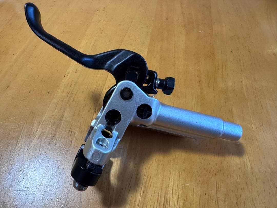 shimano シマノXT ブレーキ　BR-M785 油圧ブレーキ