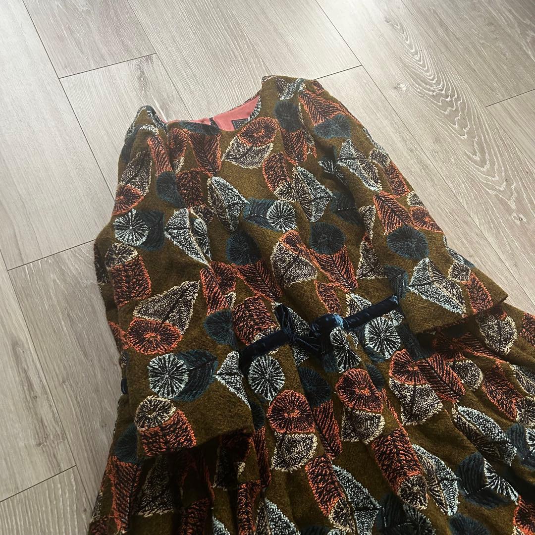 【美品】mina perhonen 総刺繍ワンピース hana no mi