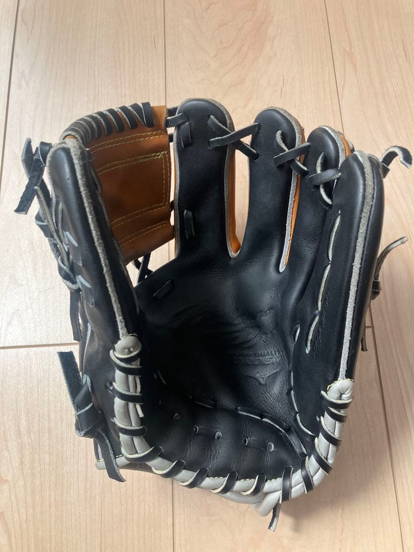 ミズノプロ、軟式内野用オーダーグローブ