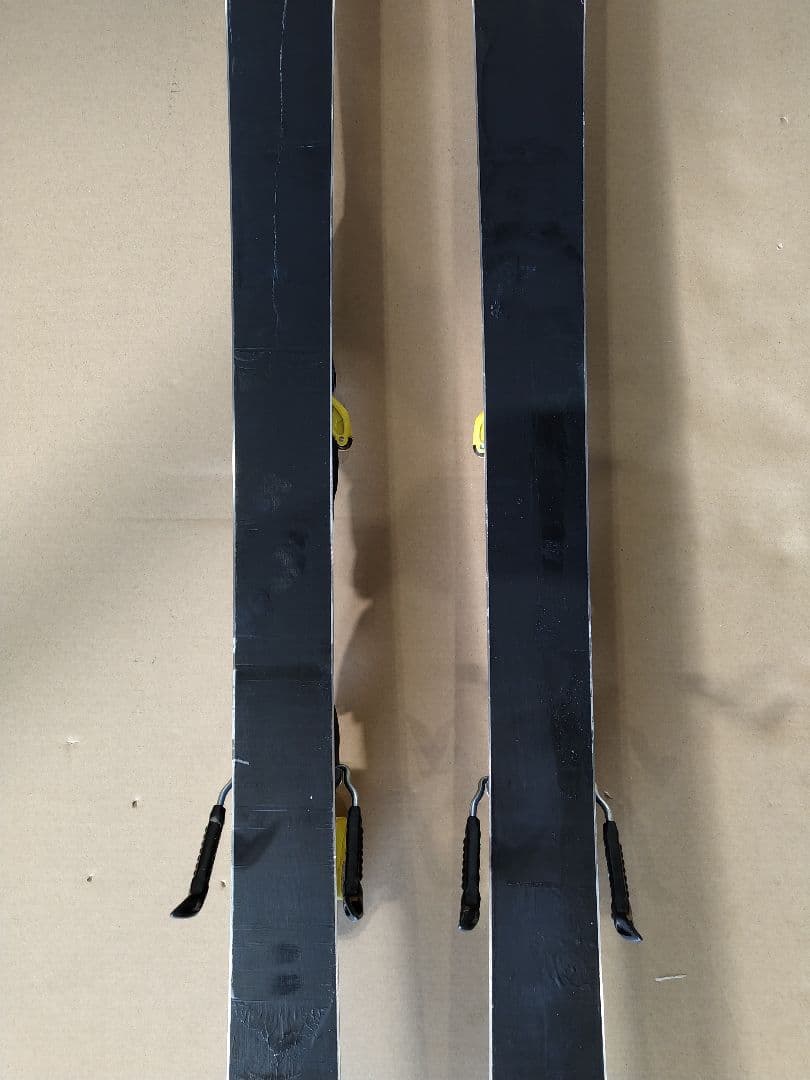 スキー atomic bluester DEMO AC169 / X12