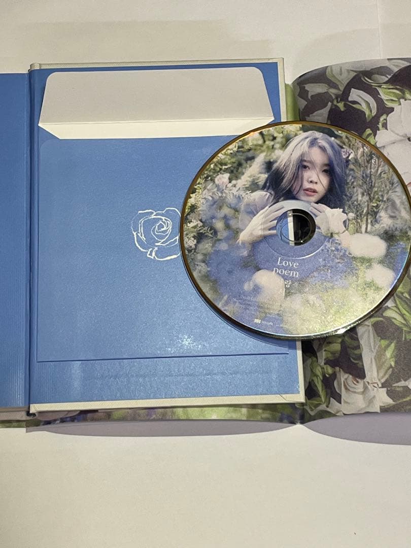 K-POP・アジア IU Love poem 5th Mini Album
