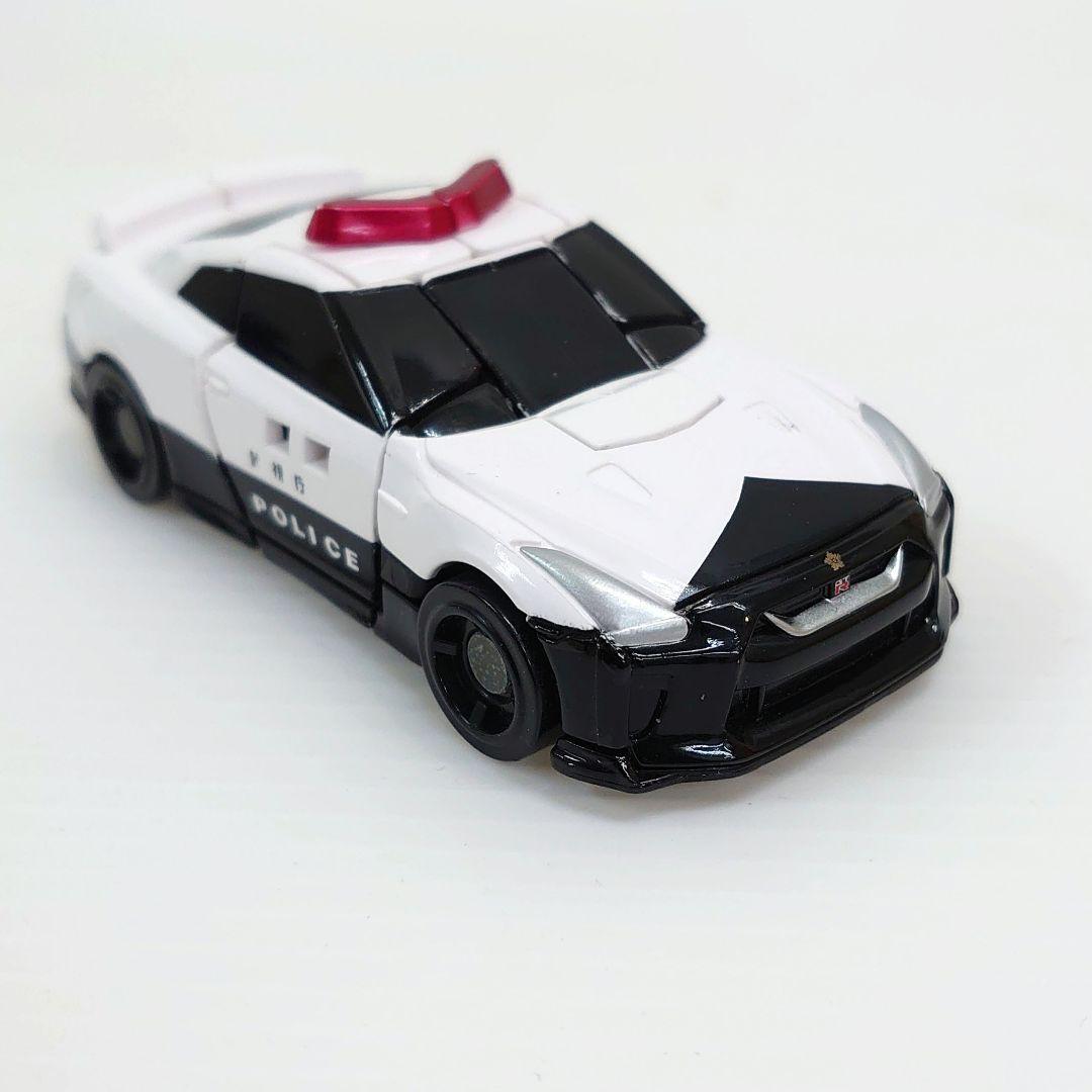 トミカ　ギガントポリスブレイバーDXセットKOBANアーマー　GT-R パトカー