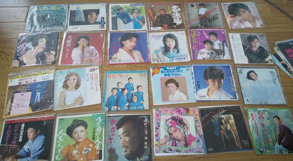 レコードまとめ売り【108枚】