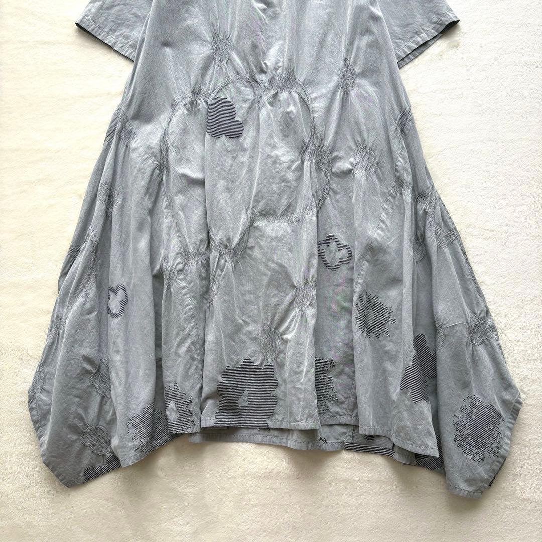 慈雨 ジウ 変形 刺繍 フレアワンピース 40 Lサイズ