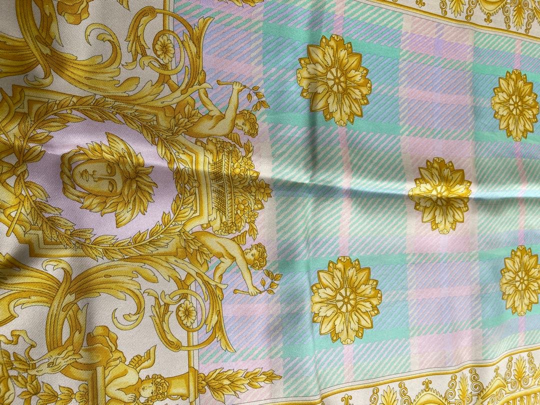Versace ミントグリーン スカーフ　ヴィンテージ