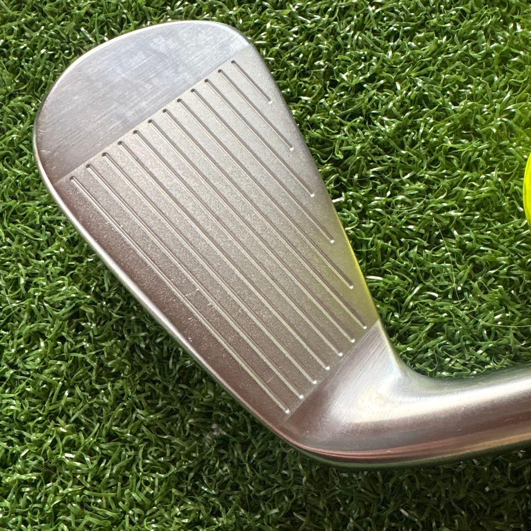 Titleist T250 4番アイアン型UT